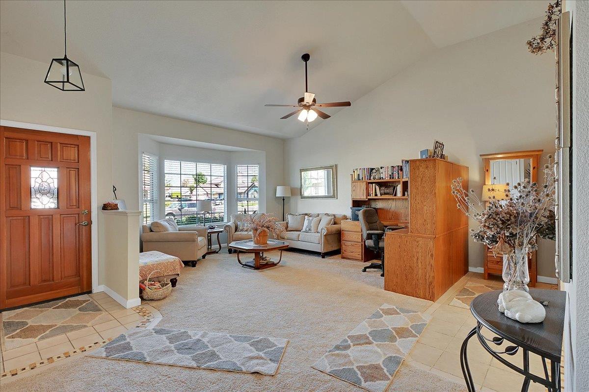 1524 Spyglass Drive