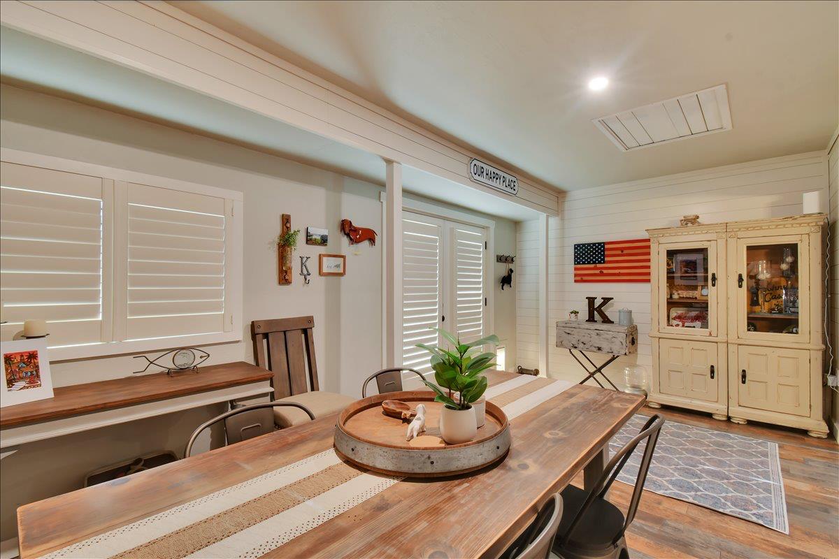 1620 Elizabeth Lane