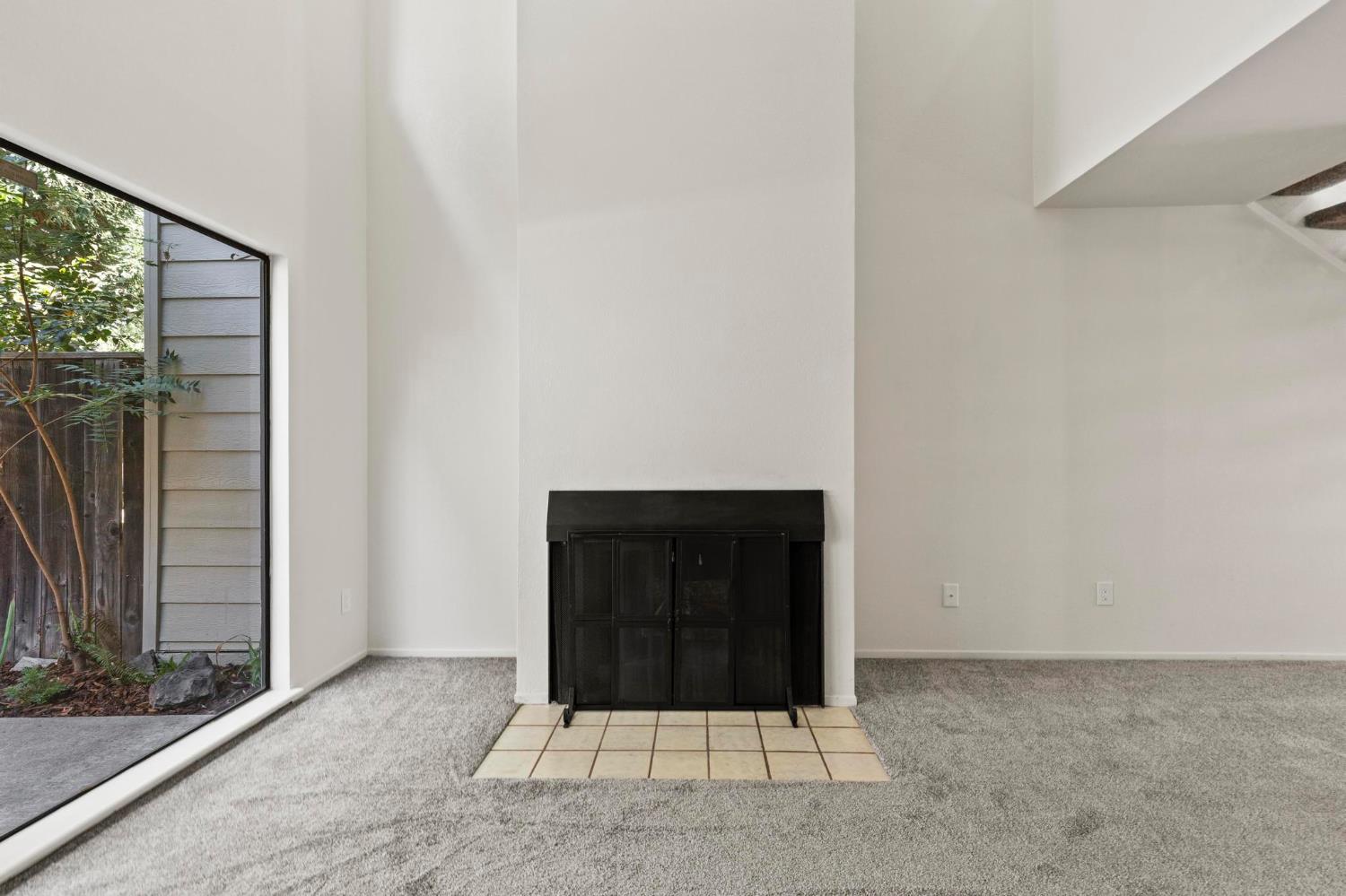 750 Lincoln Road 82