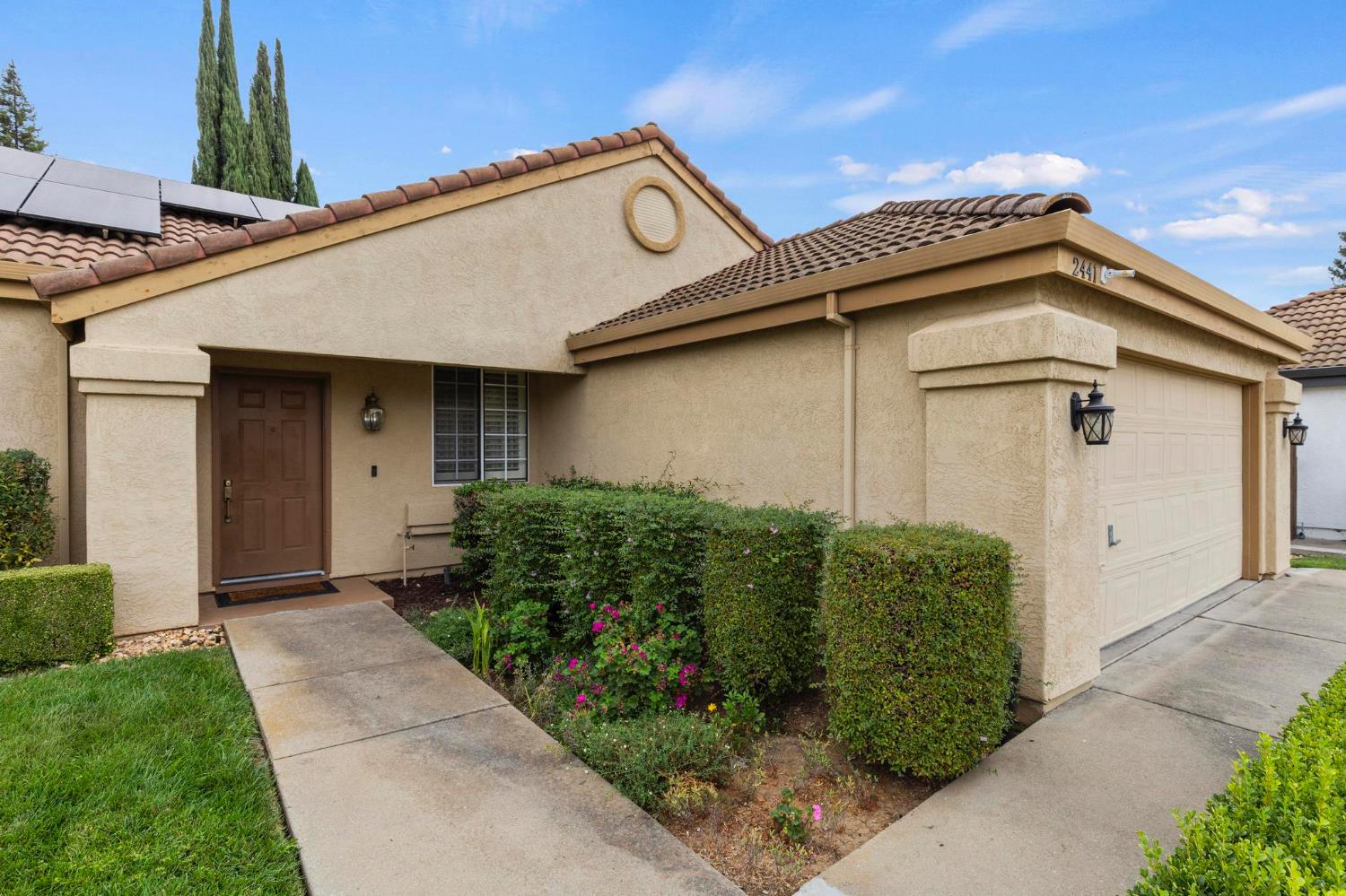 2441 Dove Court