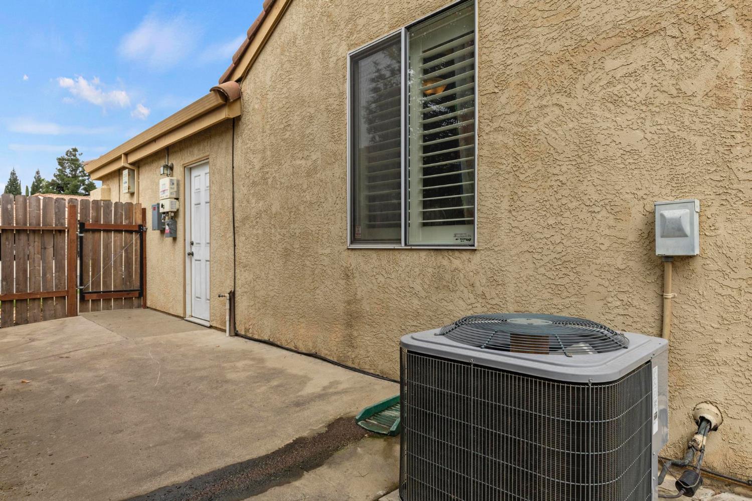2441 Dove Court