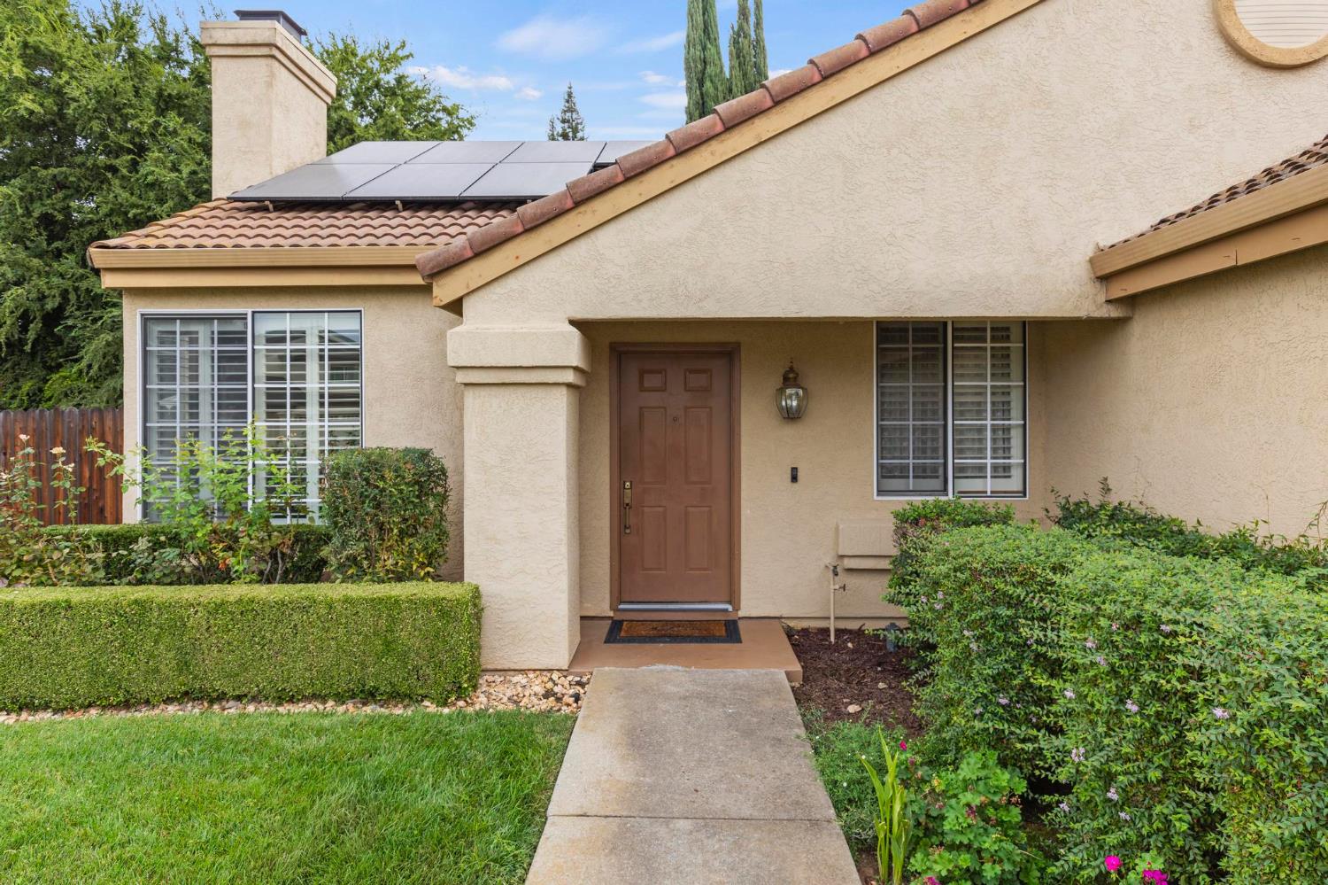 2441 Dove Court