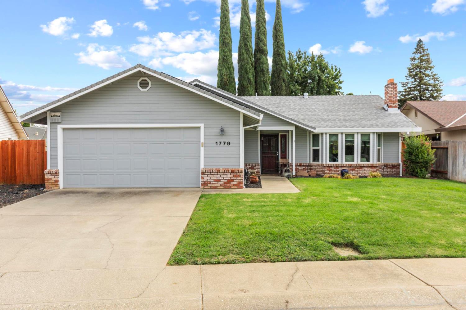 1779 Tamarack Drive