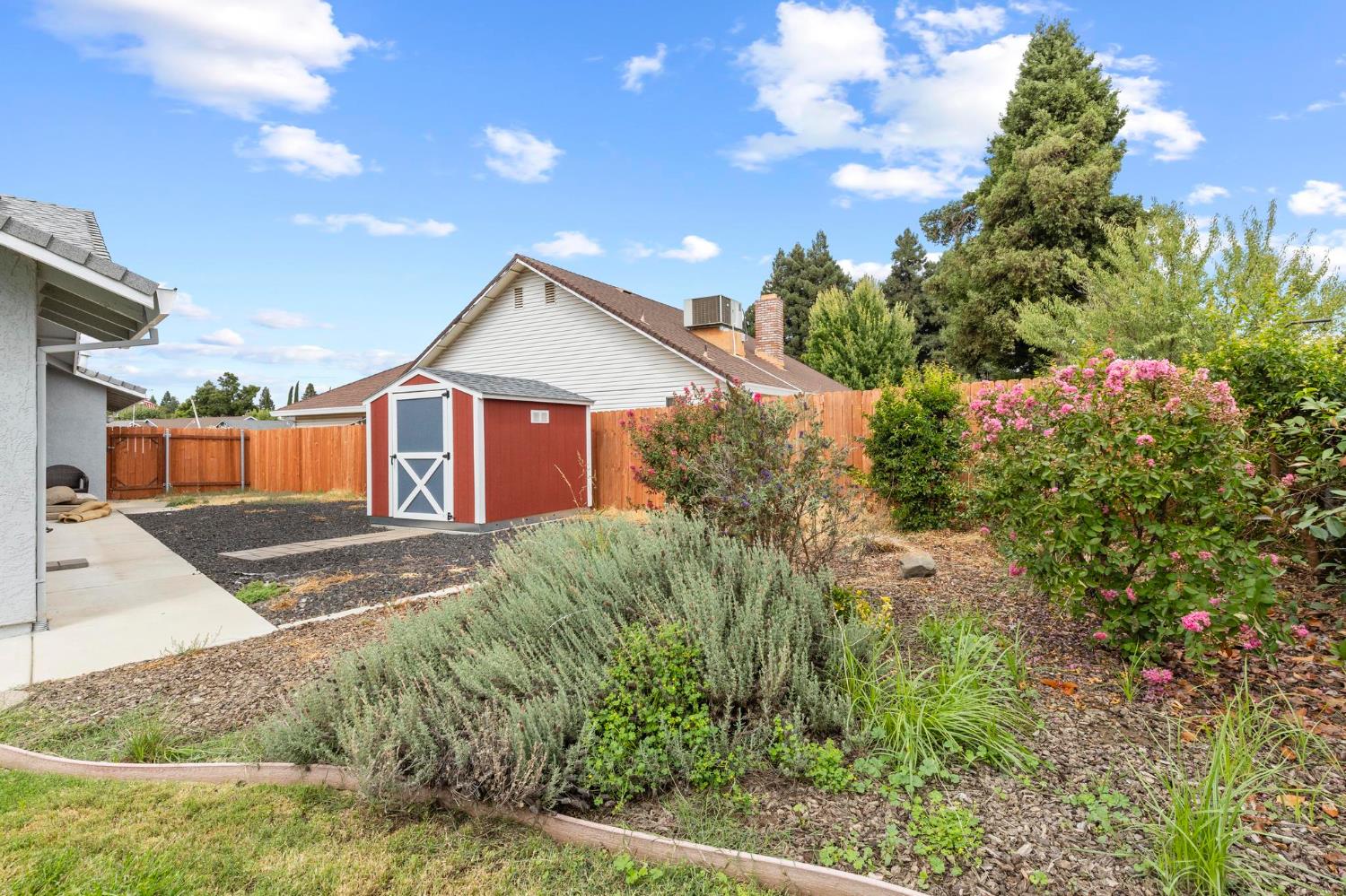 1779 Tamarack Drive