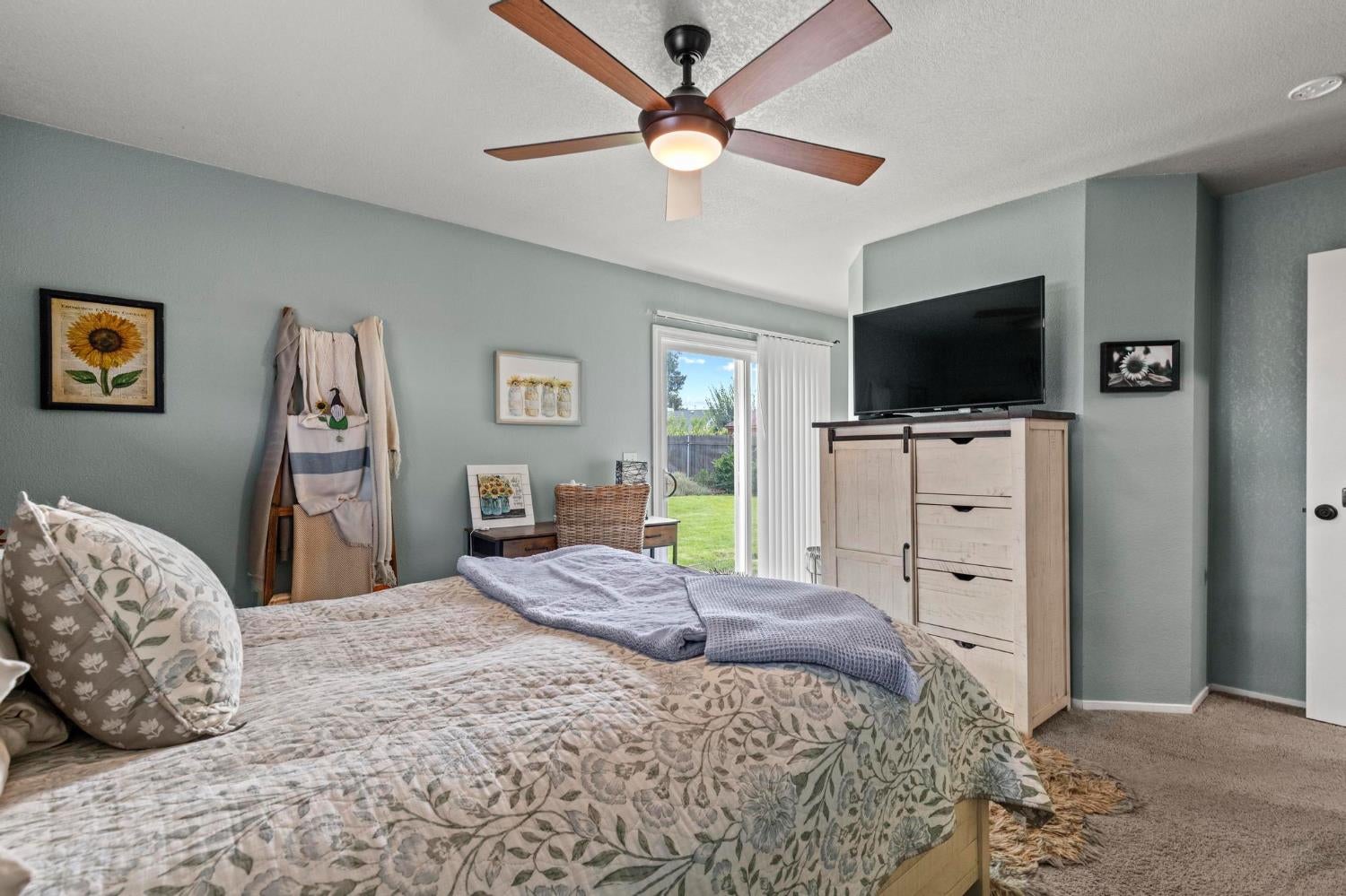 1779 Tamarack Drive