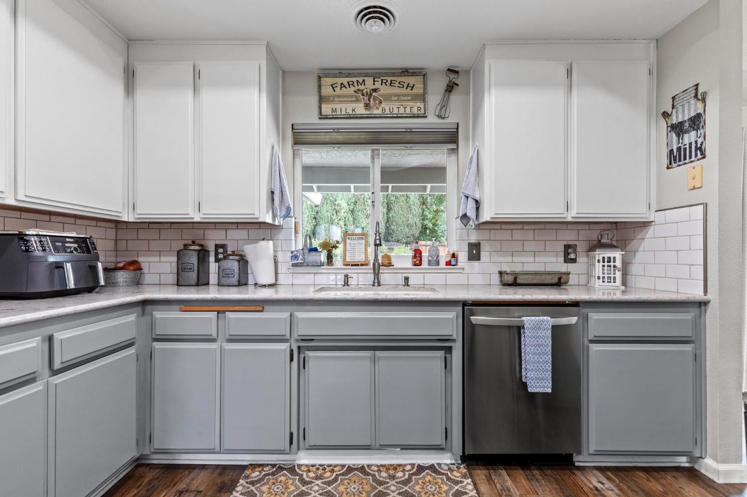1779 Tamarack Drive
