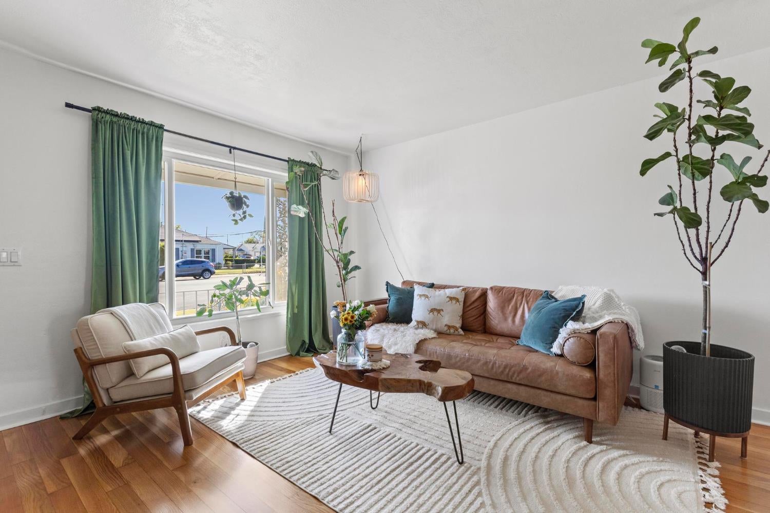 109 E 13th Street