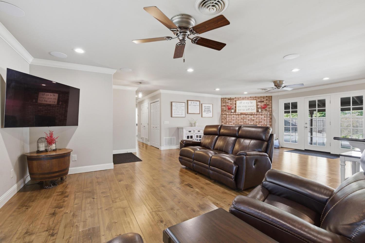 1601 Sharon Drive