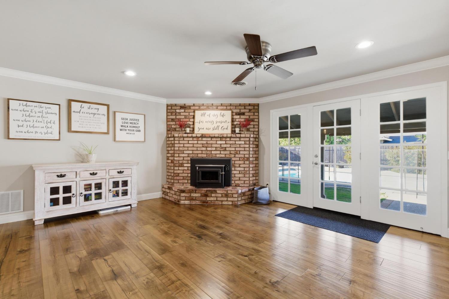1601 Sharon Drive