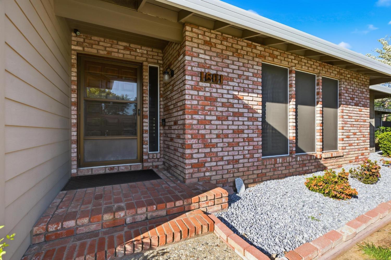 1601 Sharon Drive