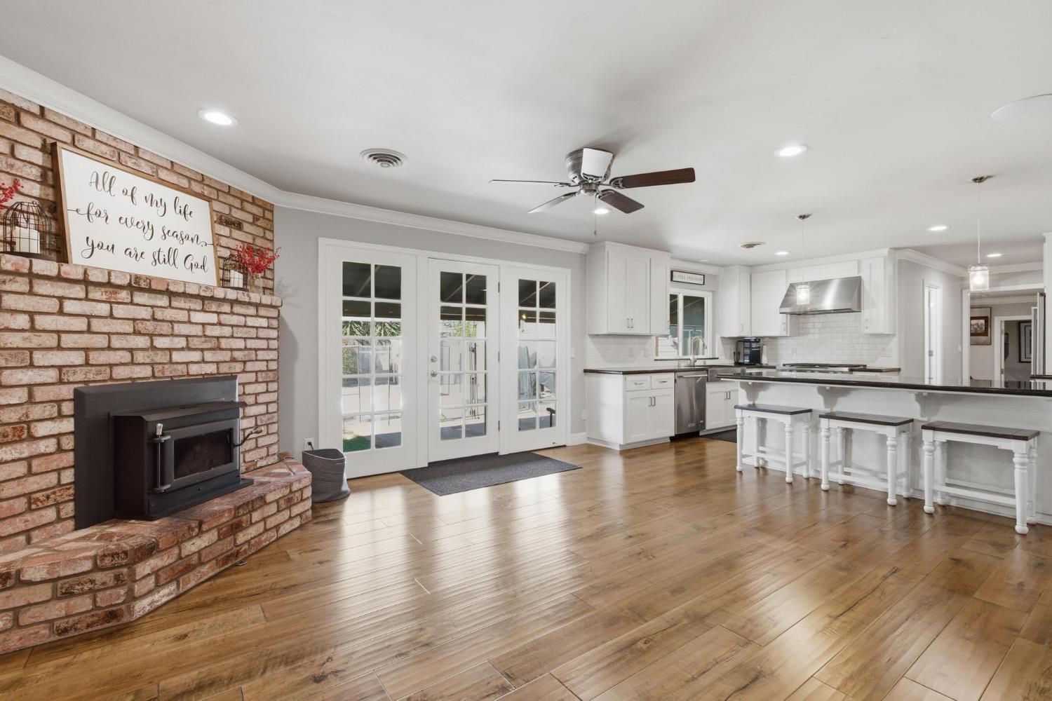 1601 Sharon Drive