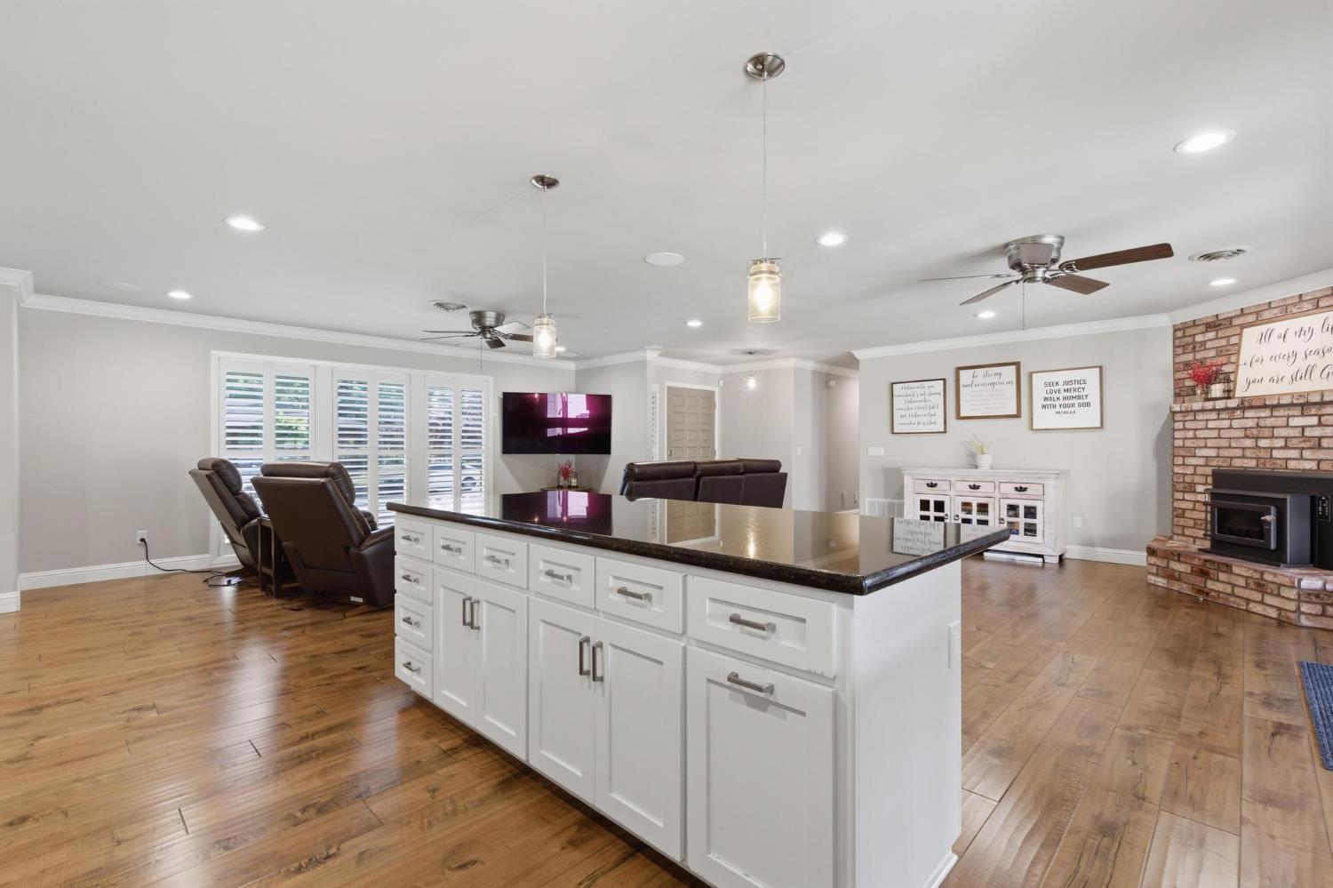 1601 Sharon Drive