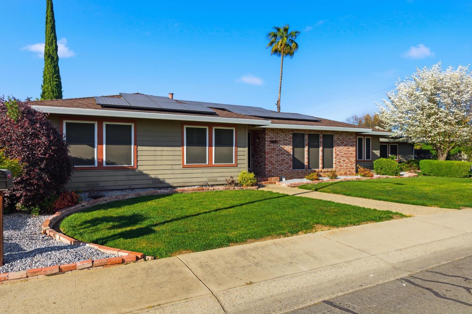 1601 Sharon Drive