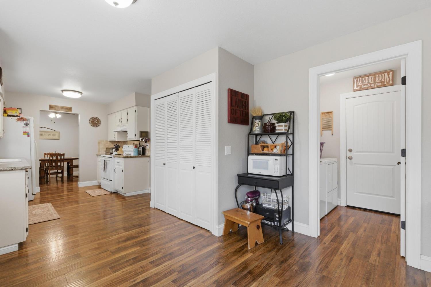1520 El Cerrito Court