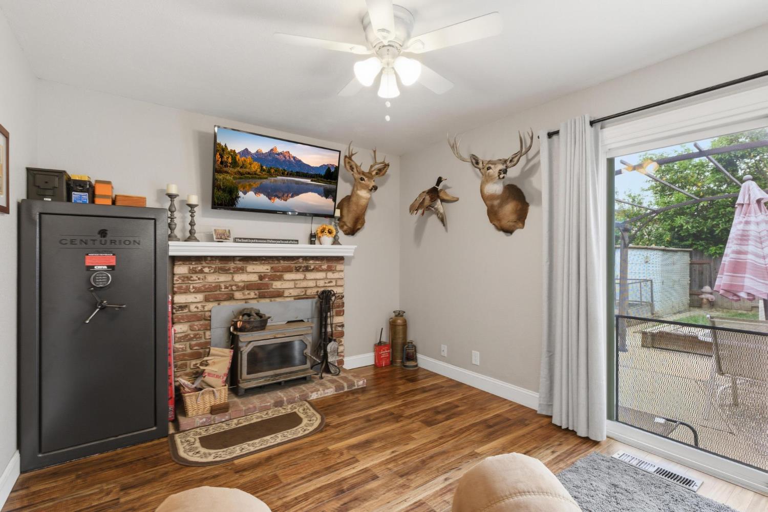 1520 El Cerrito Court