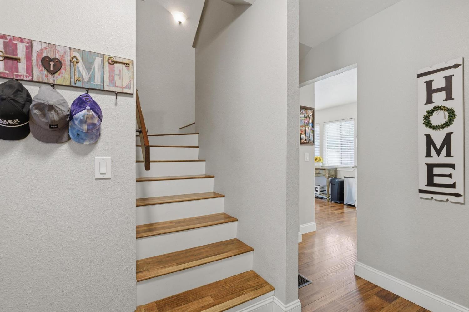 1520 El Cerrito Court