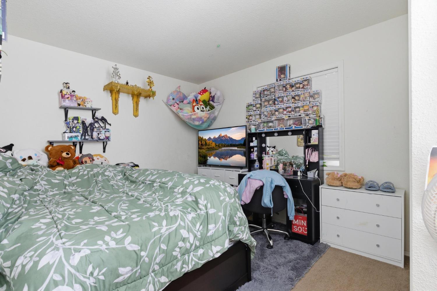 52 Eagle Vista Drive