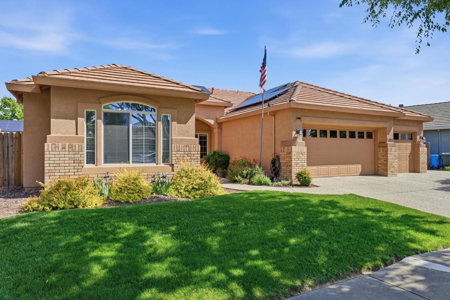 1835 Chloe Court