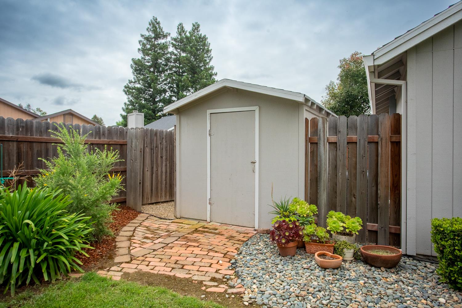 1977 Sofia Drive