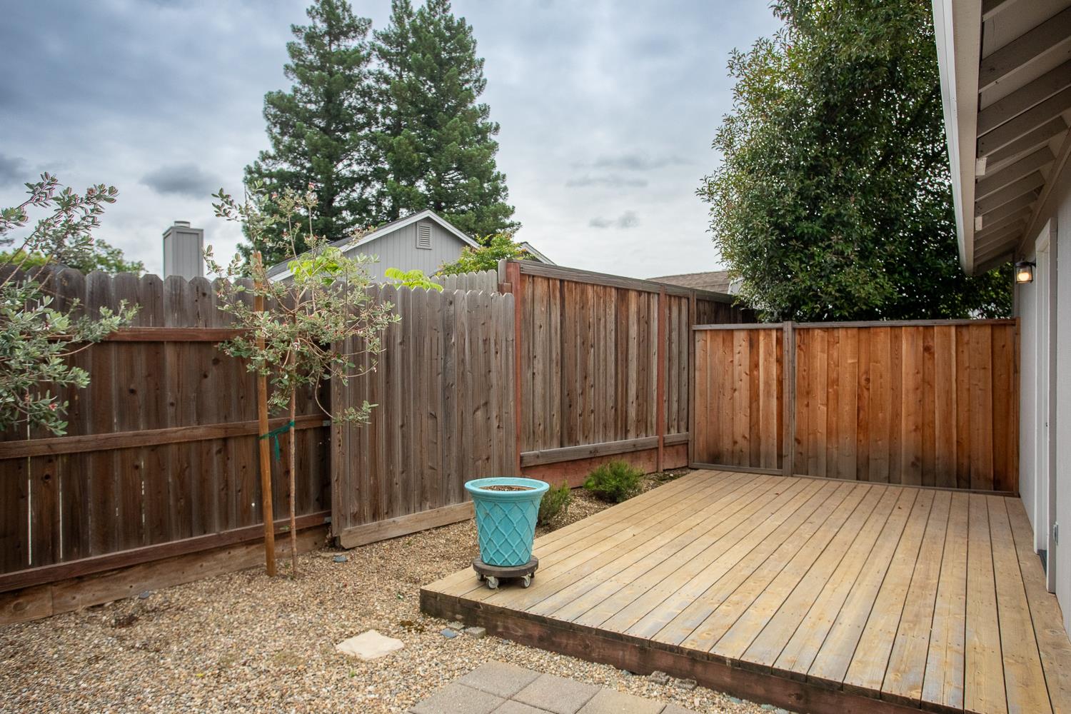 1977 Sofia Drive