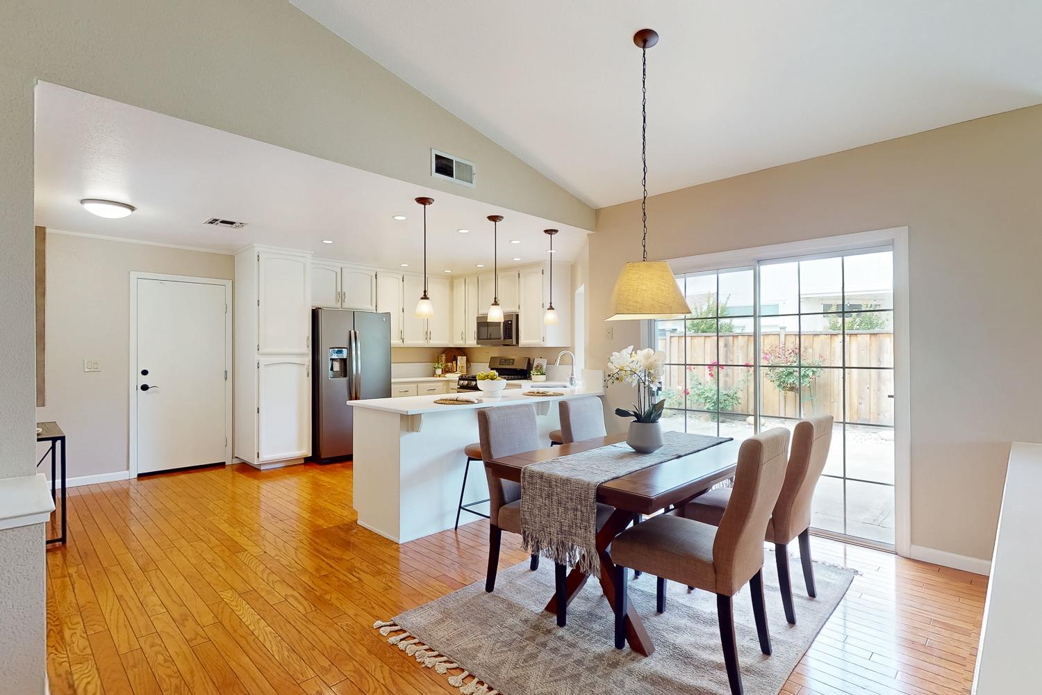 1977 Sofia Drive
