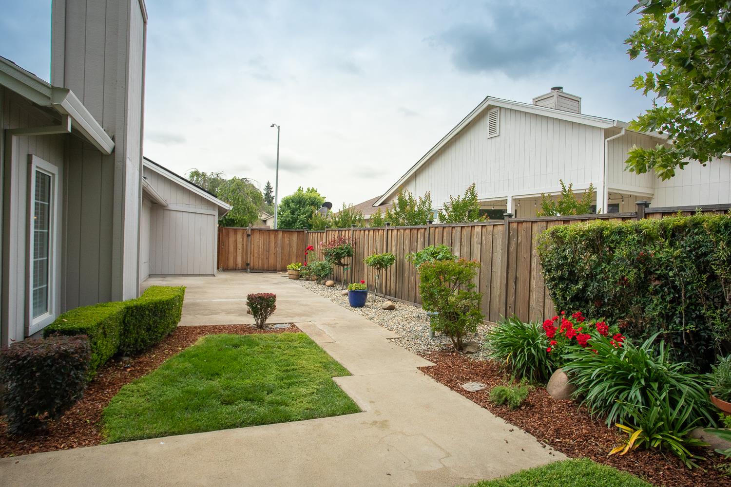 1977 Sofia Drive