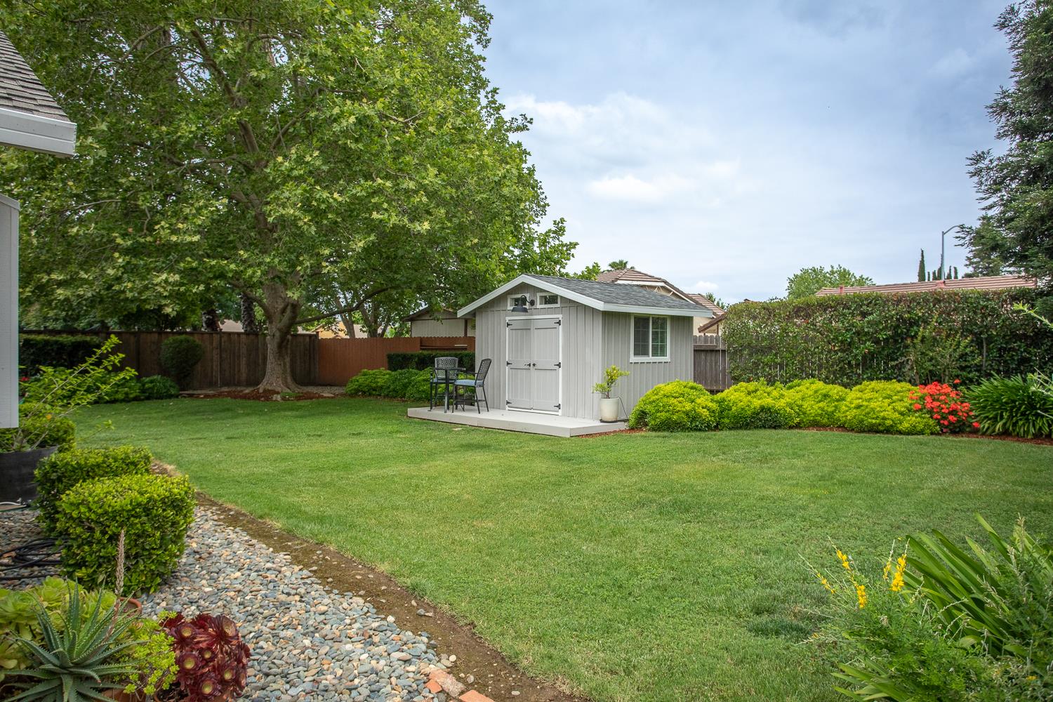 1977 Sofia Drive