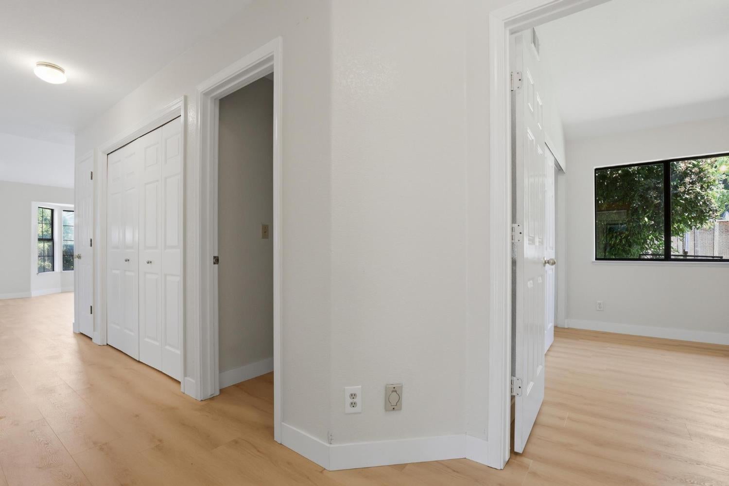 1306 Tradewind Drive