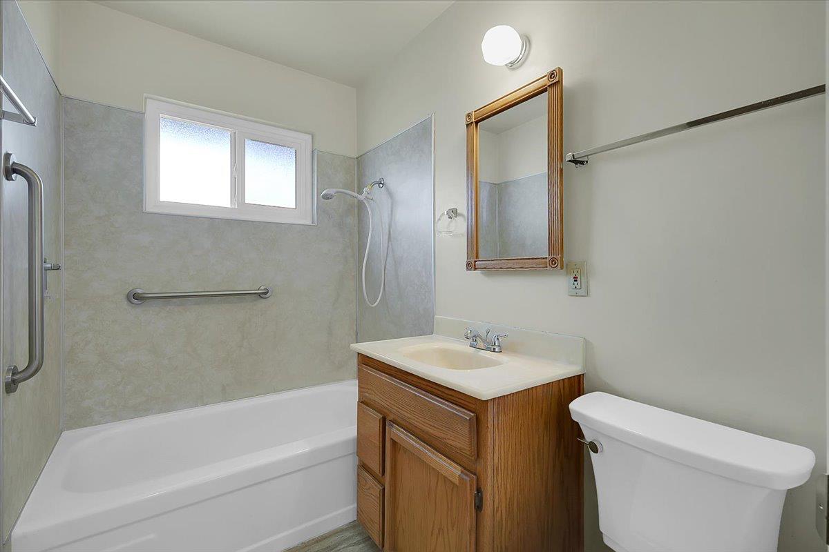 1328 Crest Drive