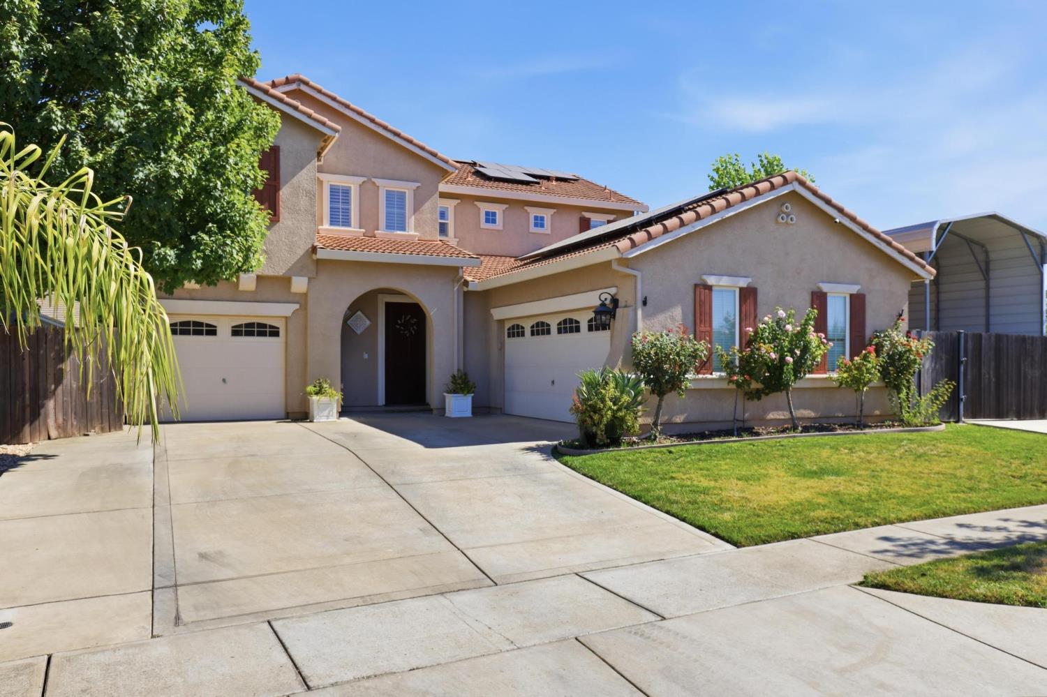 1021 Tres Picos Drive