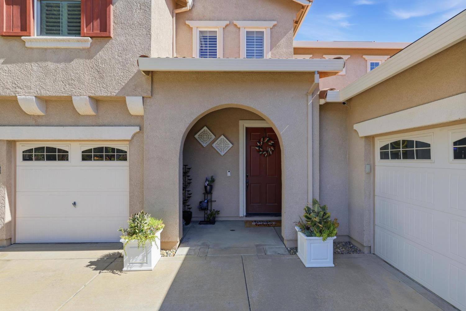 1021 Tres Picos Drive