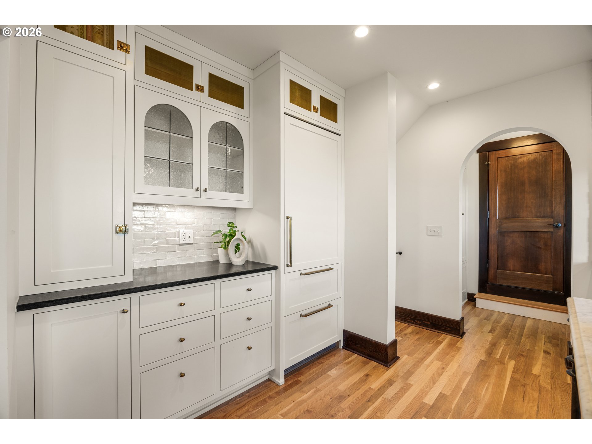 4323 SW HAMILTON TER