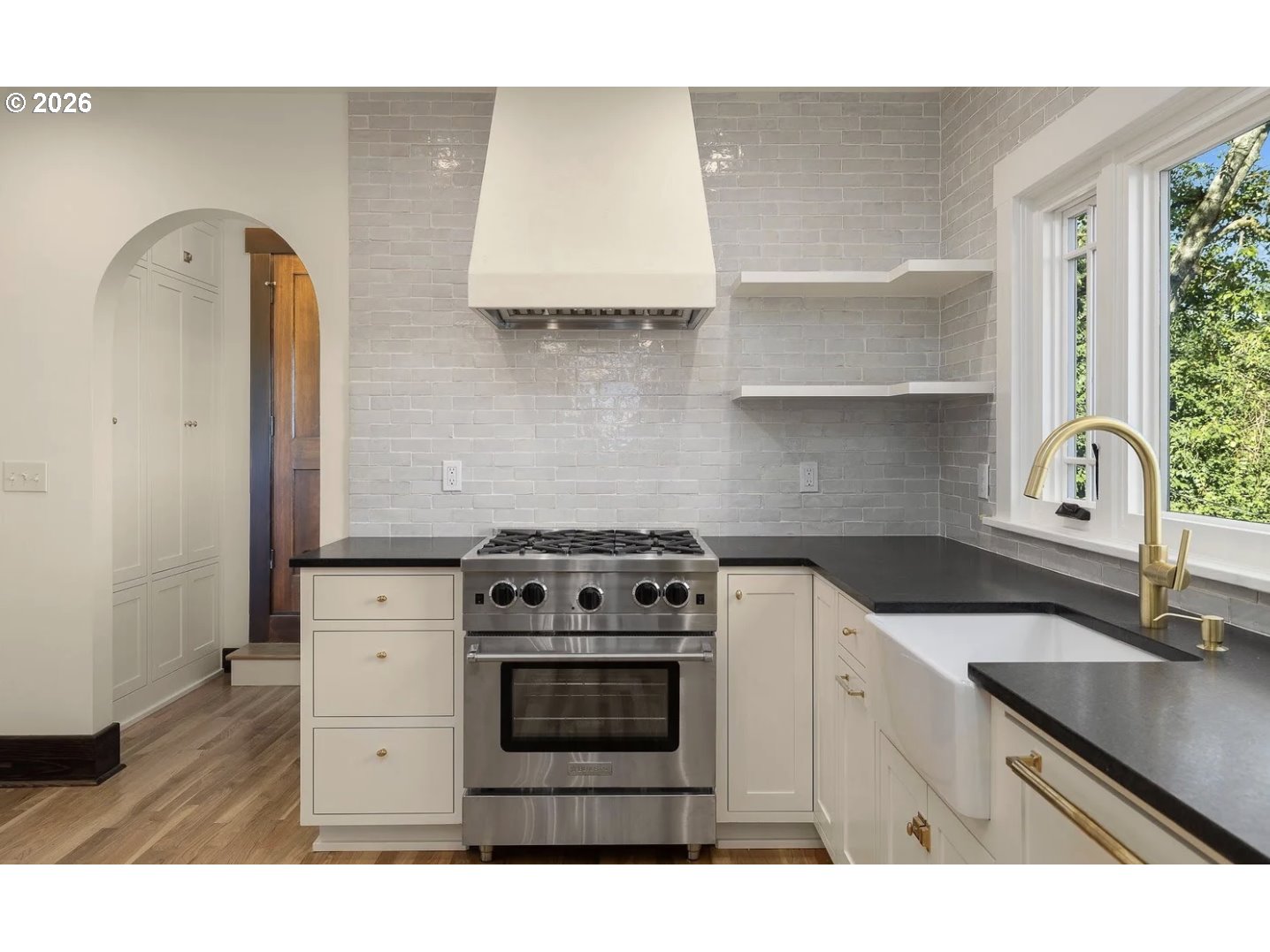 4323 SW HAMILTON TER