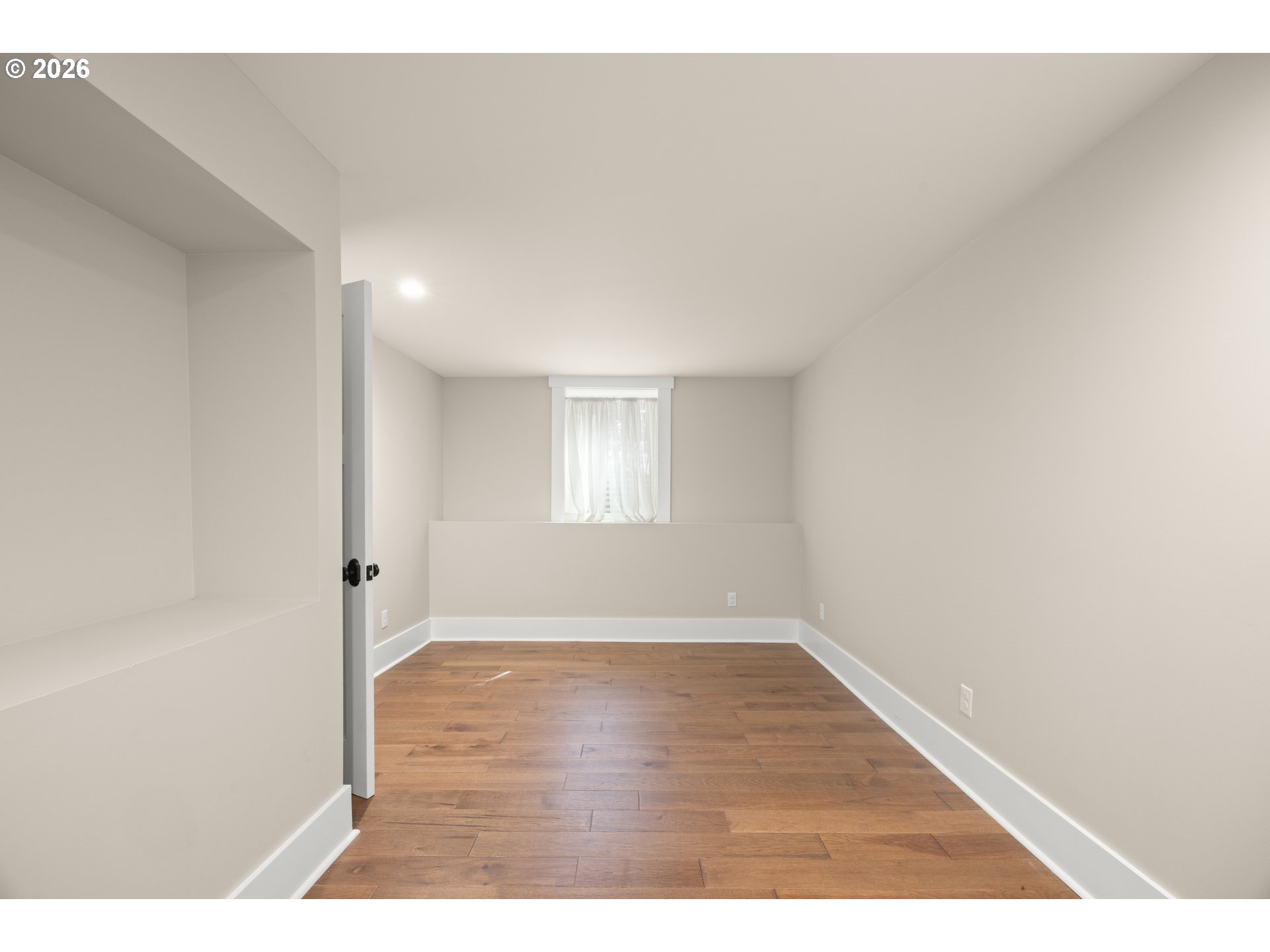 4323 SW HAMILTON TER