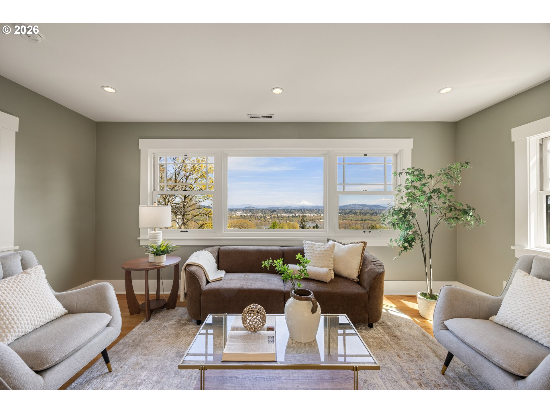 4323 SW HAMILTON TER