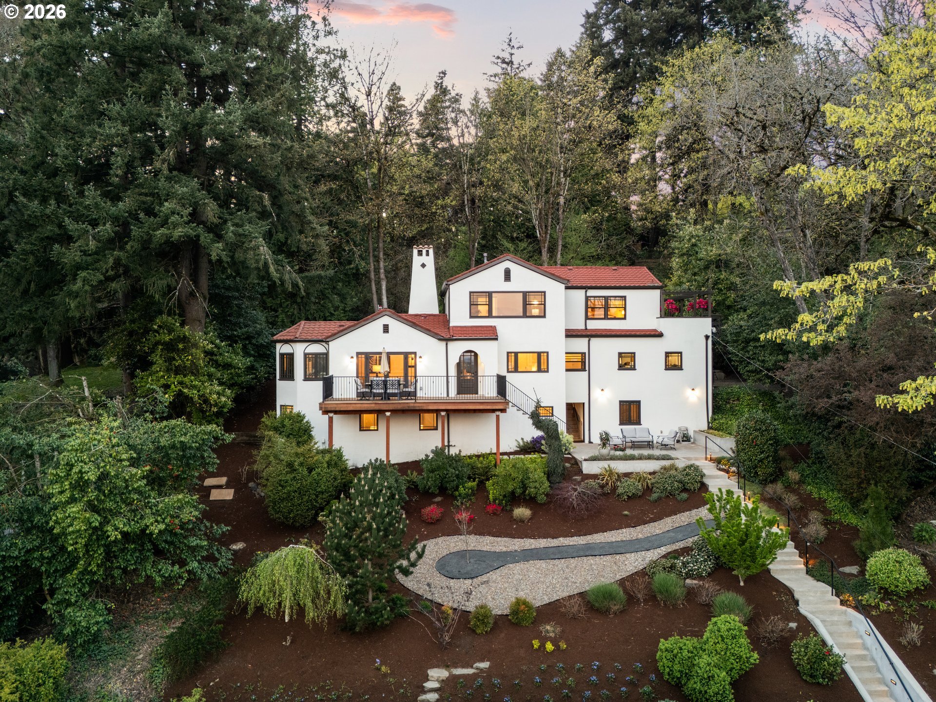 4323 SW HAMILTON TER