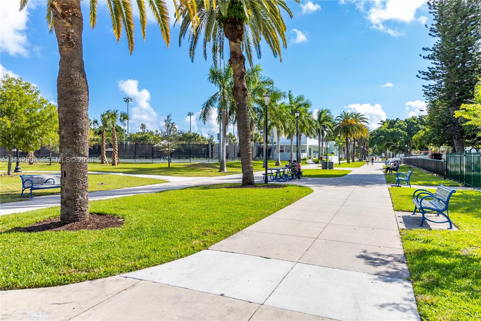 1207 Meridian Ave # 7
