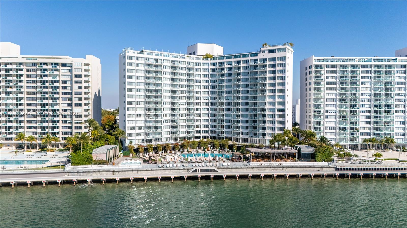 1100 West Ave # 408