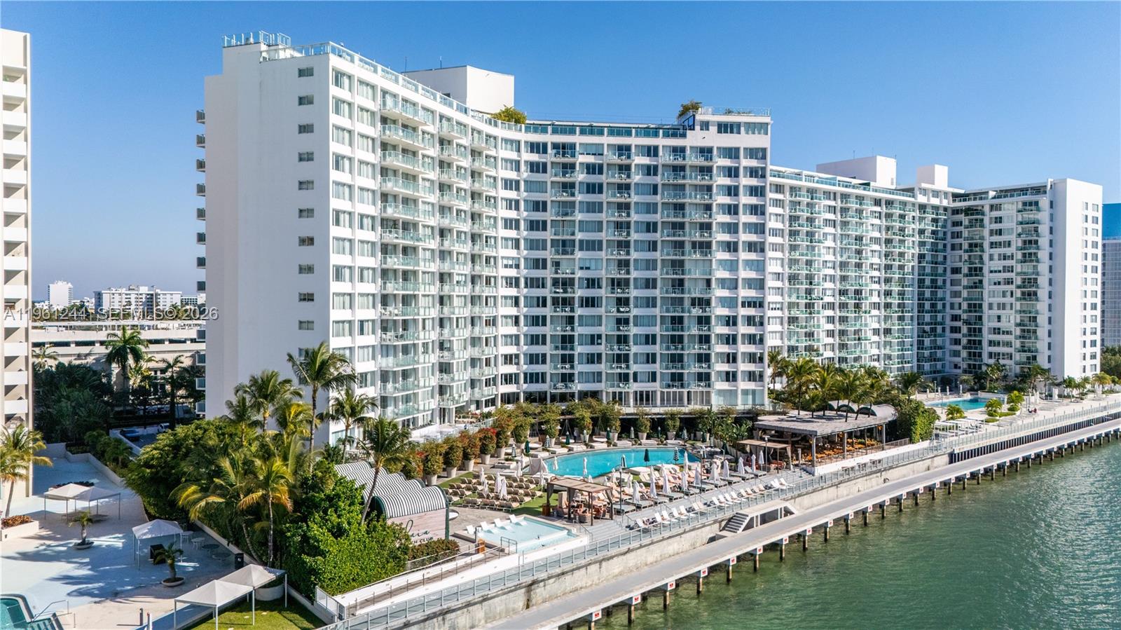 1100 West Ave # 408