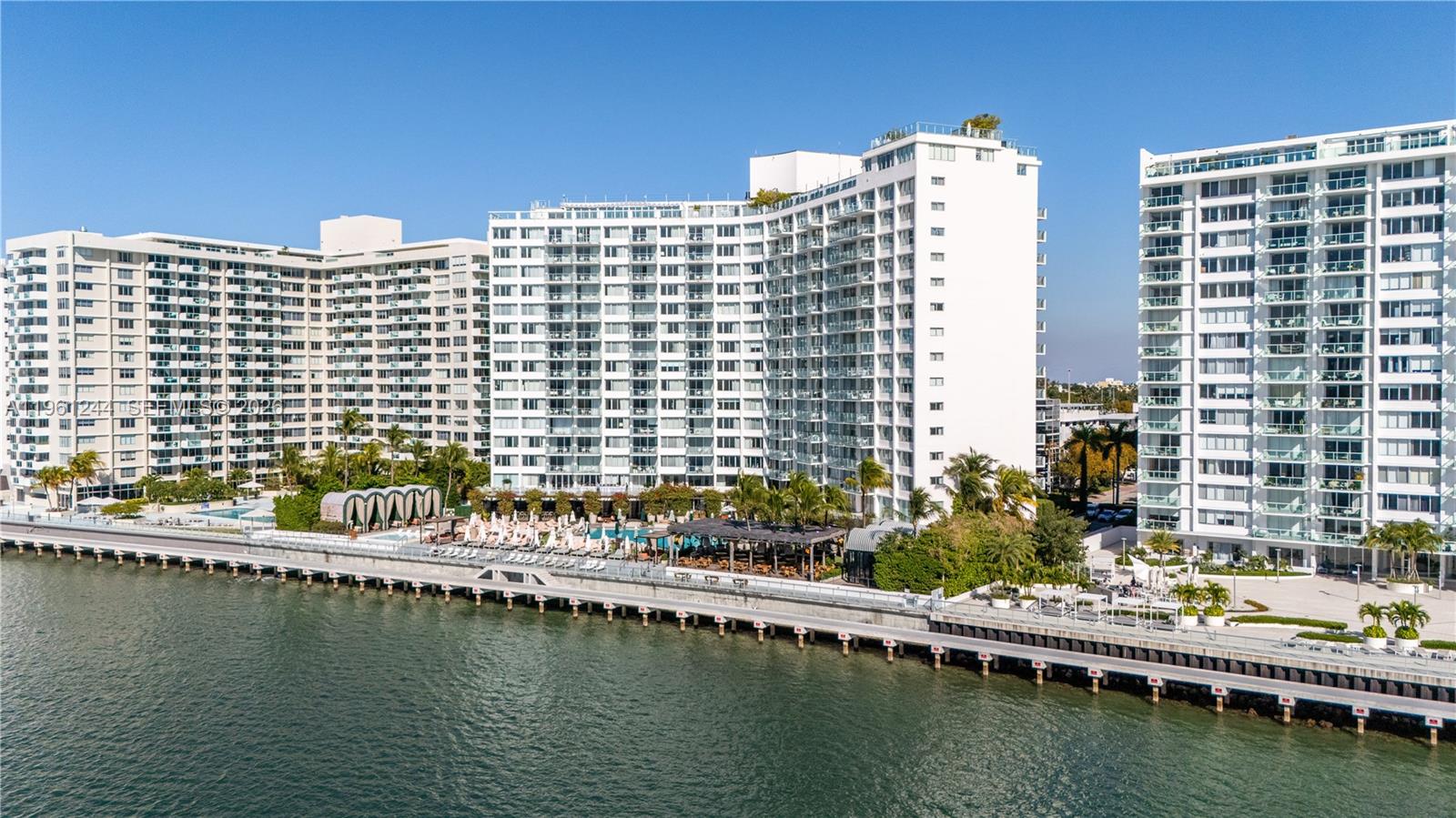 1100 West Ave # 408