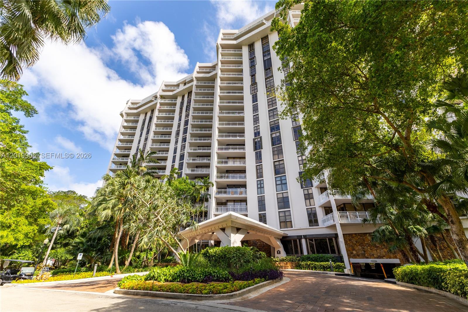2000 Towerside Ter # 311