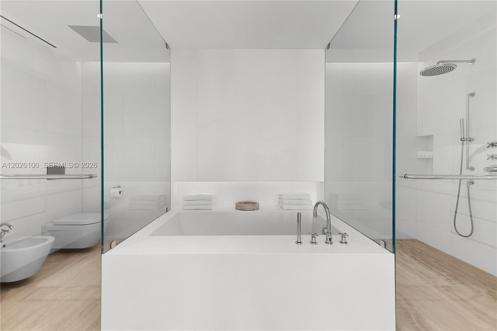 9001 Collins Ave # 1003 Unit: S-1003