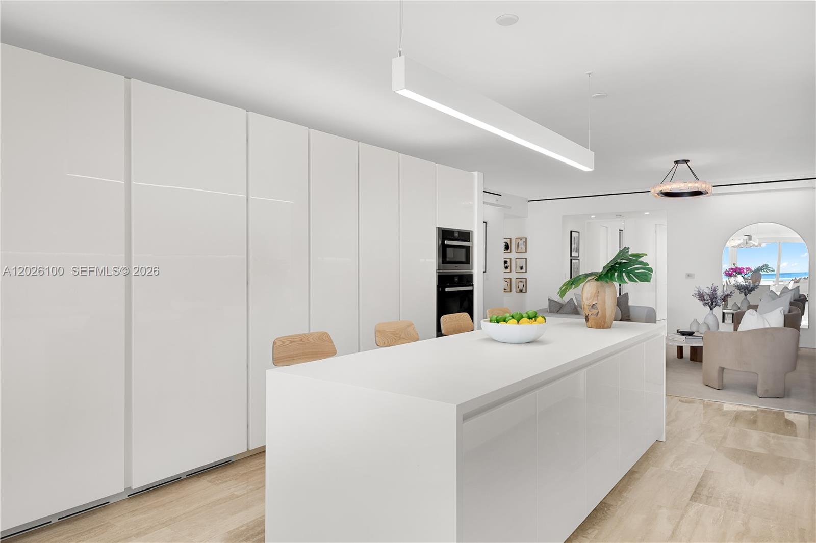 9001 Collins Ave # 1003 Unit: S-1003