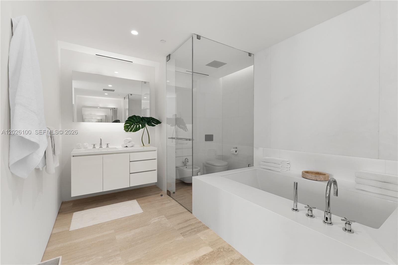 9001 Collins Ave # 1003 Unit: S-1003