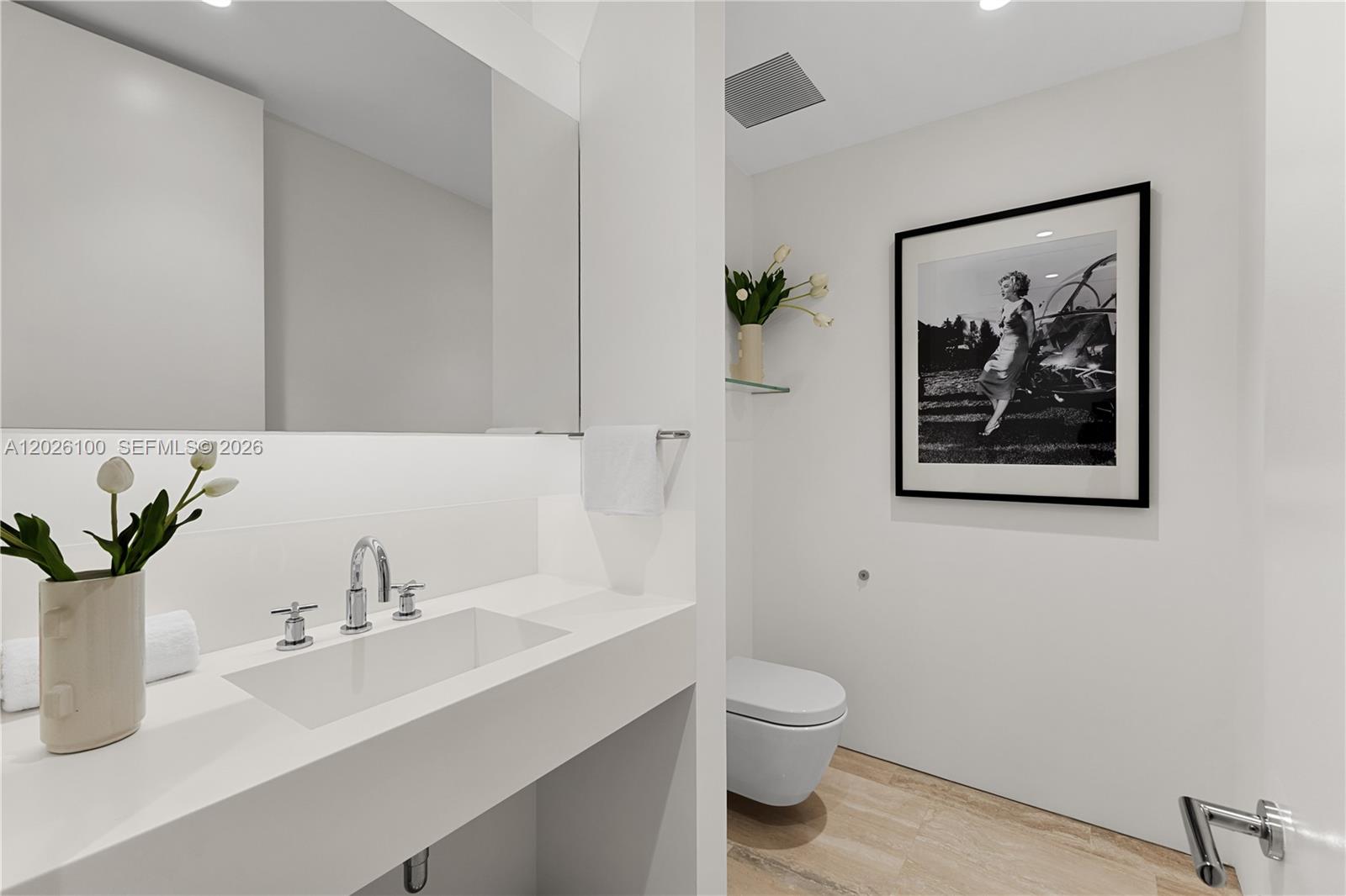 9001 Collins Ave # 1003 Unit: S-1003