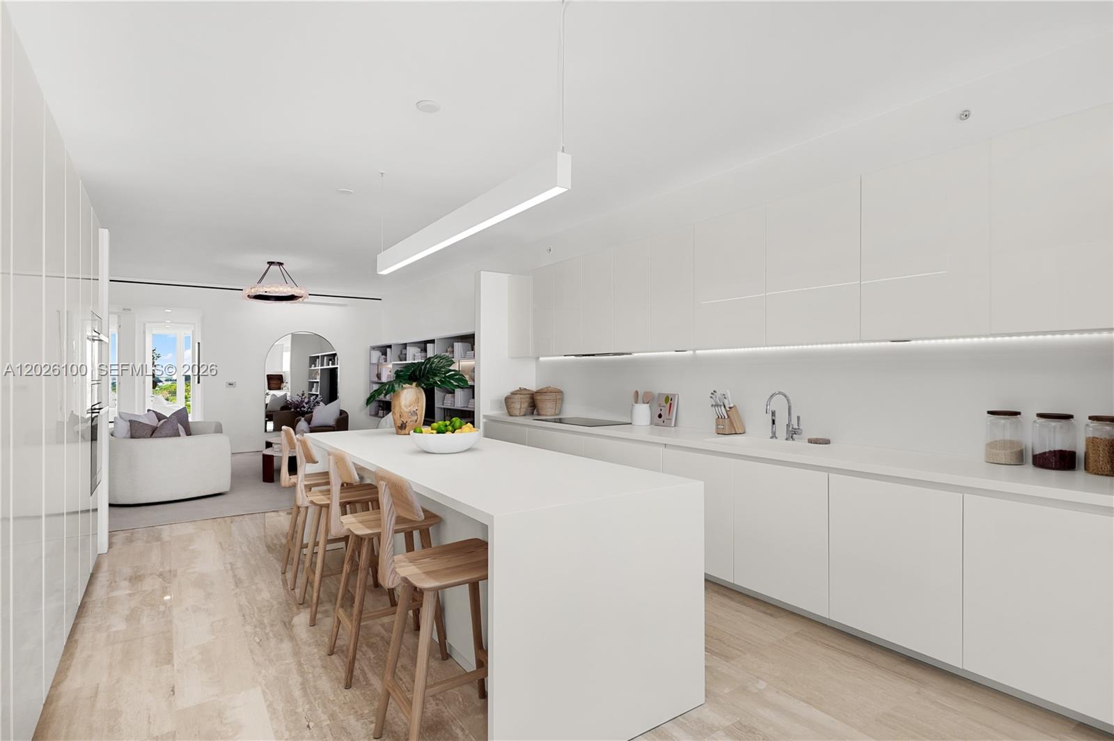 9001 Collins Ave # 1003 Unit: S-1003