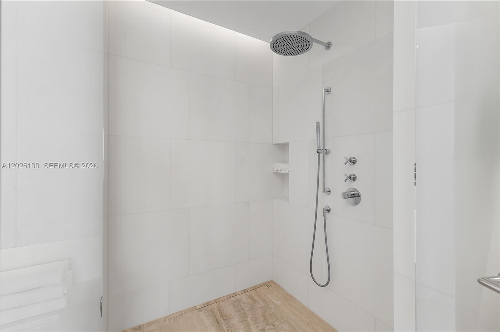 9001 Collins Ave # 1003 Unit: S-1003