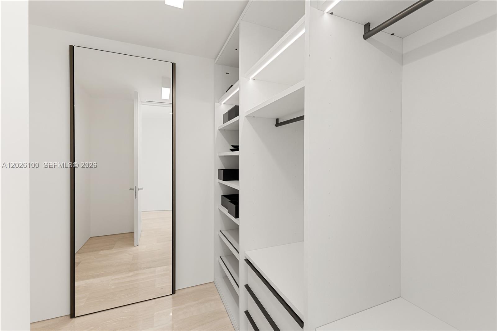 9001 Collins Ave # 1003 Unit: S-1003