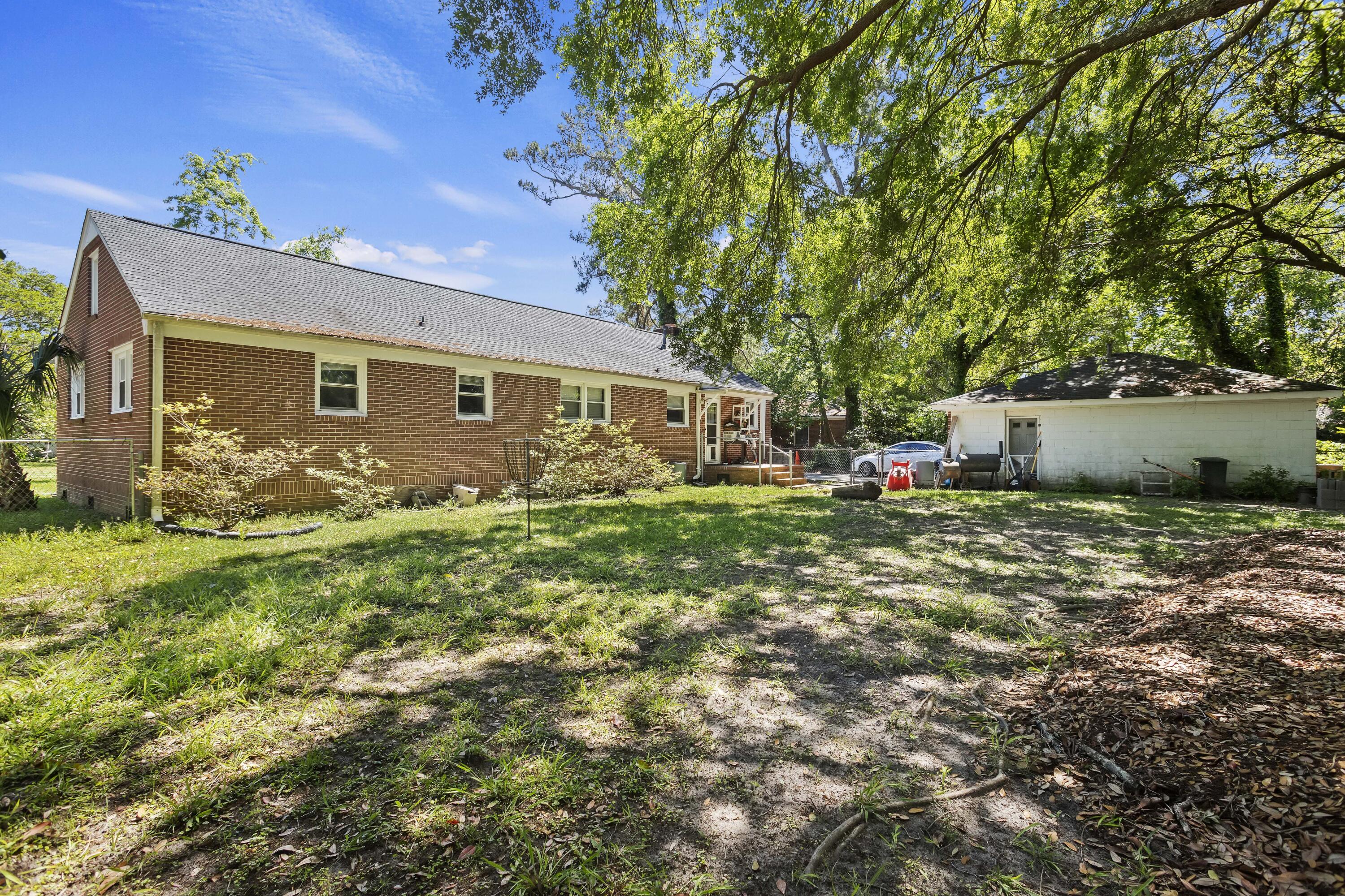 363 Wedgewood Street