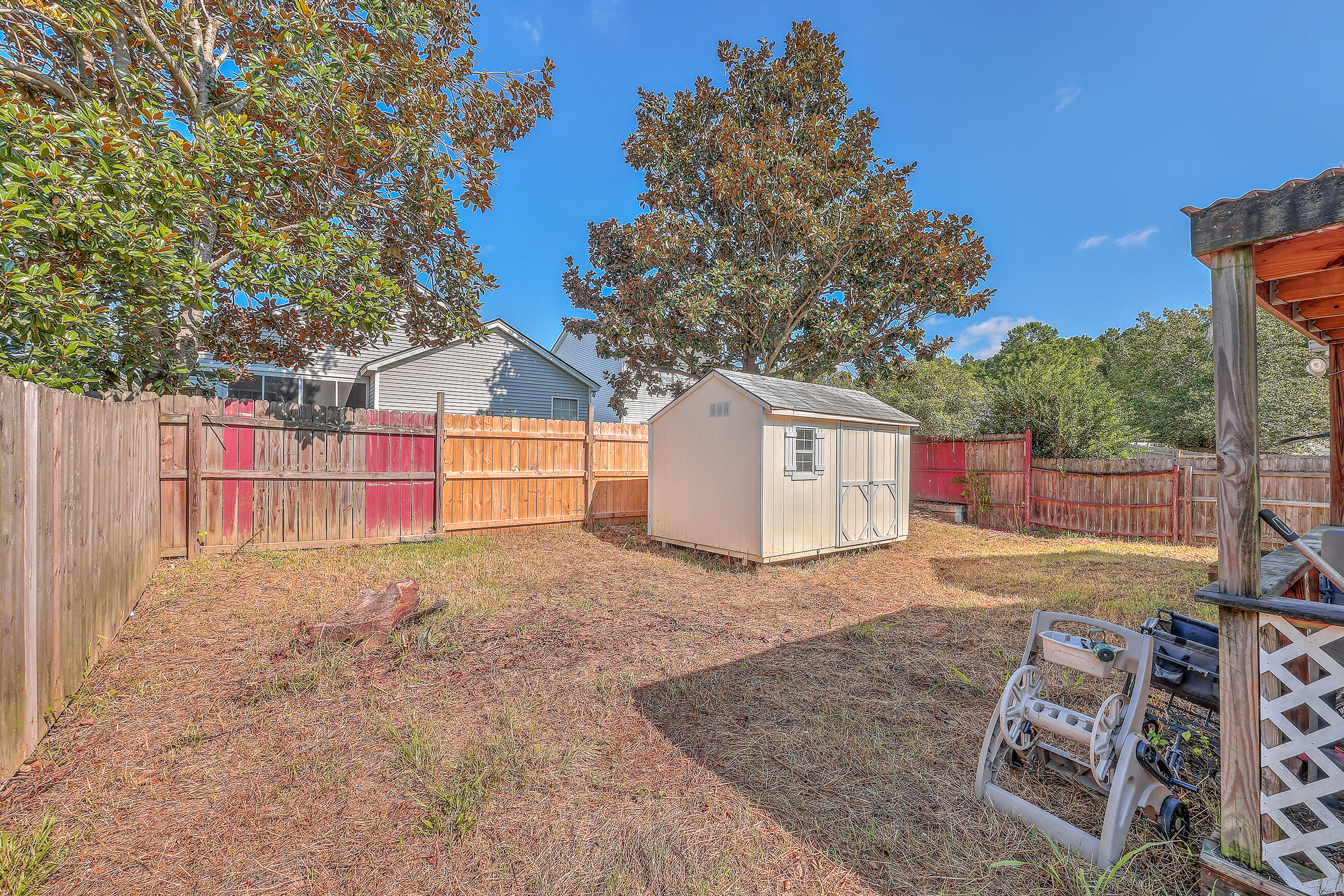 118 Two Pond Loop